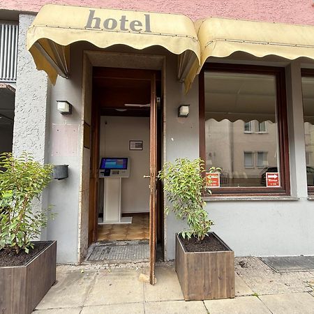 Hotel Hafner - Self Check-In Stuttgart Eksteriør bilde