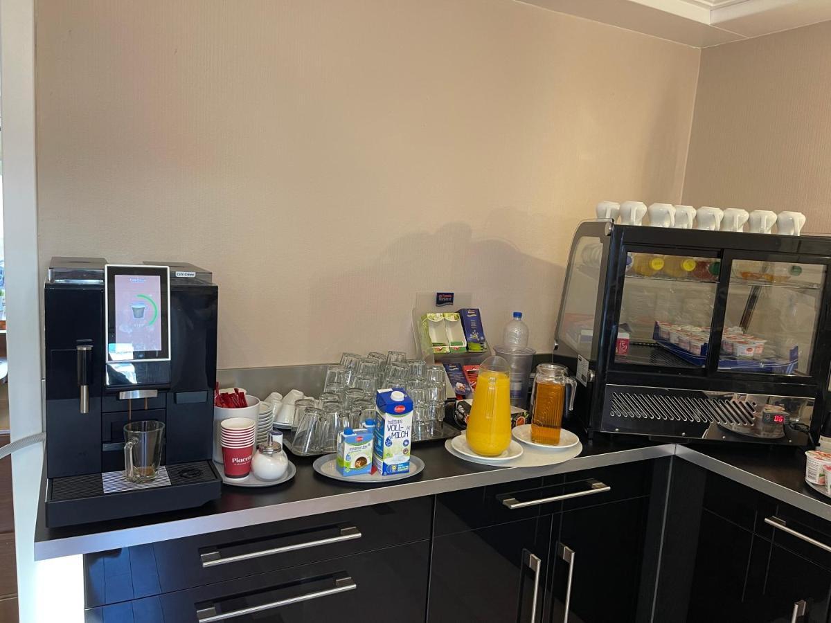 Hotel Hafner - Self Check-In Stuttgart Eksteriør bilde