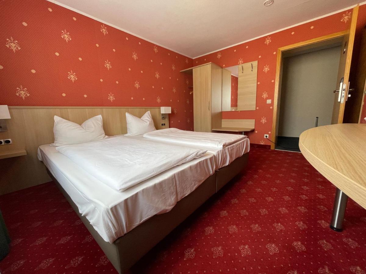 Hotel Hafner - Self Check-In Stuttgart Eksteriør bilde