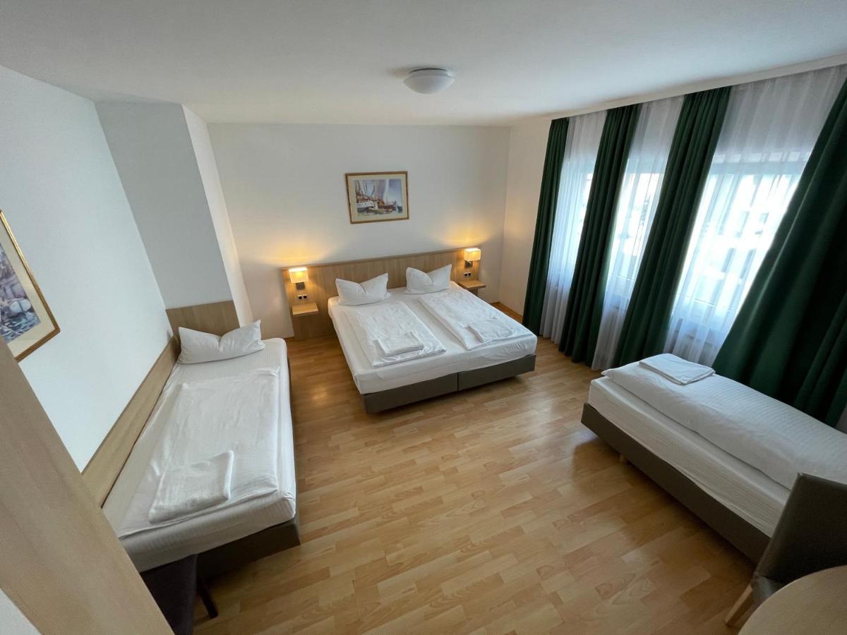 Hotel Hafner - Self Check-In Stuttgart Eksteriør bilde